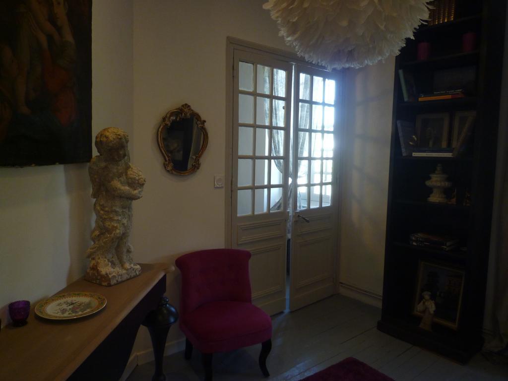 Manoir De La Chapelle Bed & Breakfast Conde-sur-Sarthe Room photo